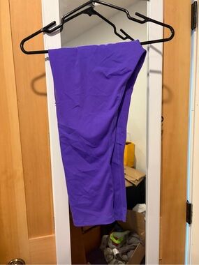 Zyia Purple Leggings